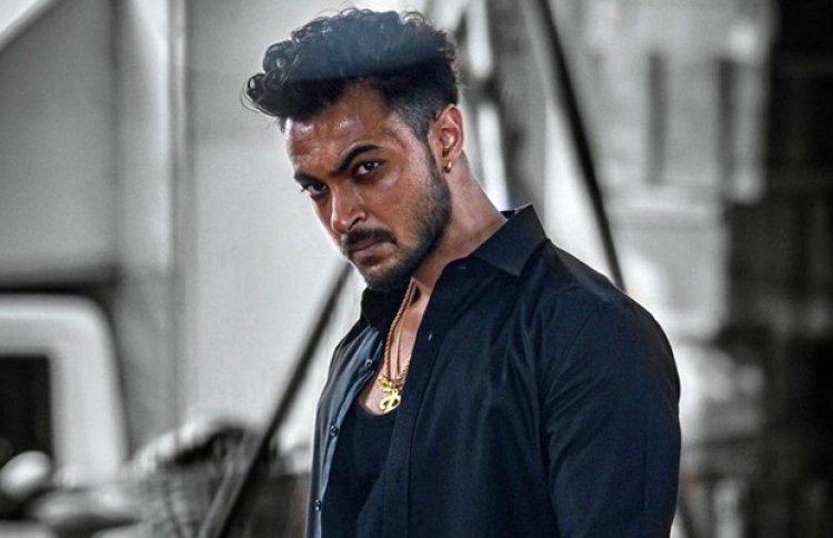 ސަލްމާންގެ "އަންތިމް" ނިންމާލީ 60 ދުވަހުން