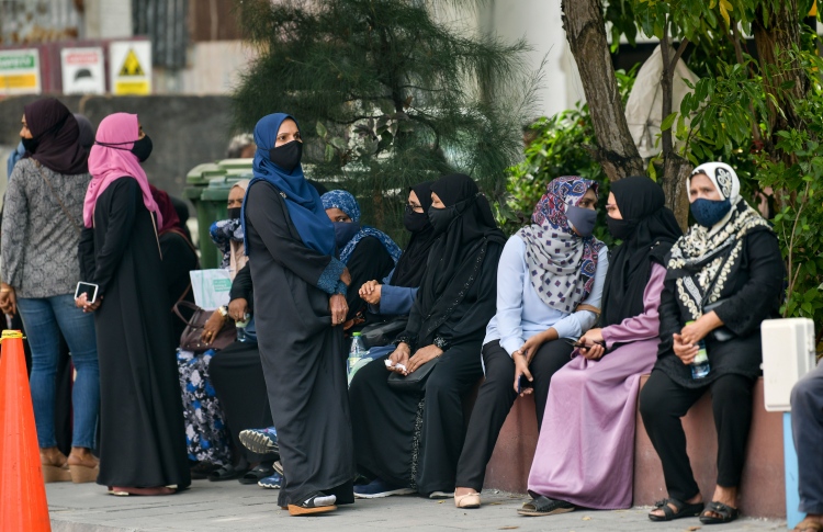 ފުރަތަމަ ޑޯޒަށްފަހު މާބަނޑުވެއްޖެނަމަ ދެން ދޭނީ ފައިޒާ