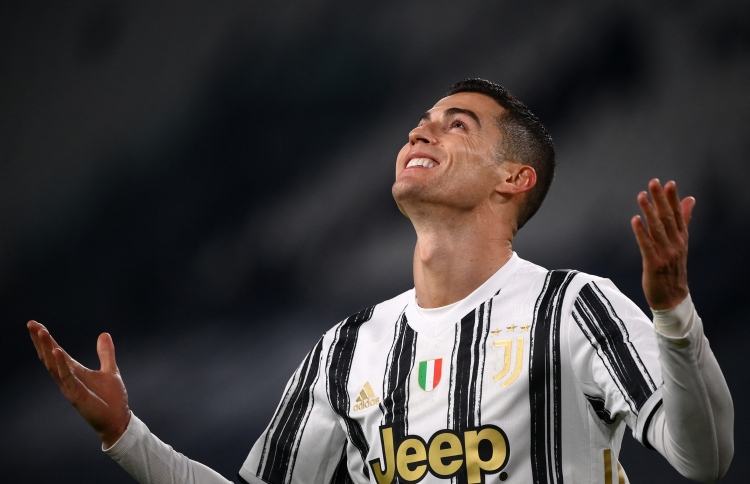 އިންޓަ ކަޓުވާލައި ޔުވެންޓަސް އިޓާލިއަން ކަޕް ފައިނަލަށް