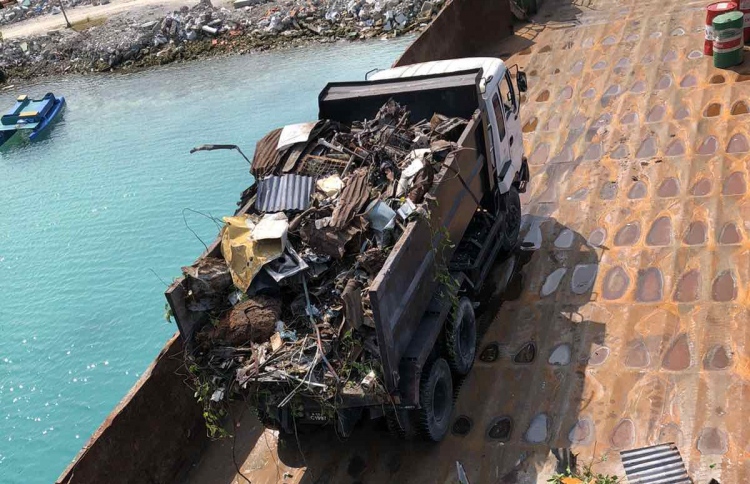 ފުވައްމުލައް، ގުރައިދޫގެ ކުނި ނައްތާލުން ވެމްކޯ އަށް