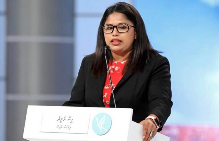 އަލީ ފުރުވާލީ ޖިންސީގޯނާ ސީރިއަސްކޮށް ނުނަގާތީ:އިދިކޮޅު