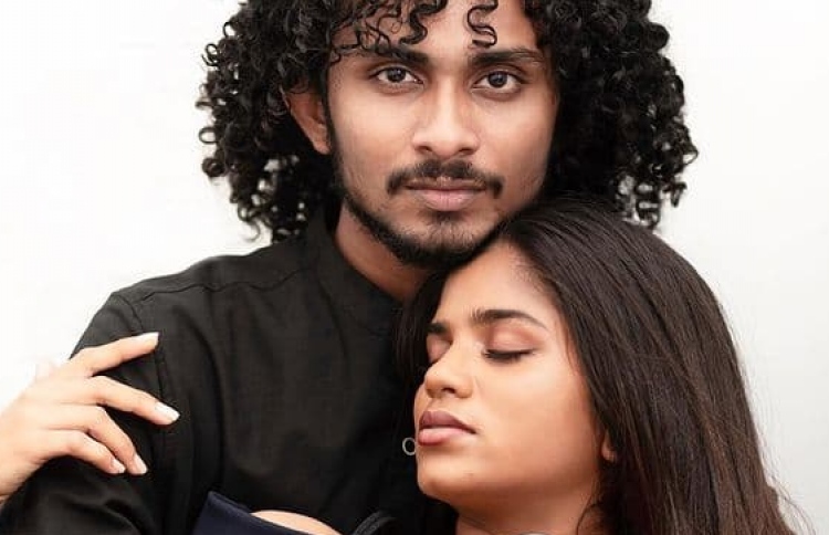 ޒުވާން ދެ ފަންނާނަކާ އެކު "ލޯބިވާތީ"