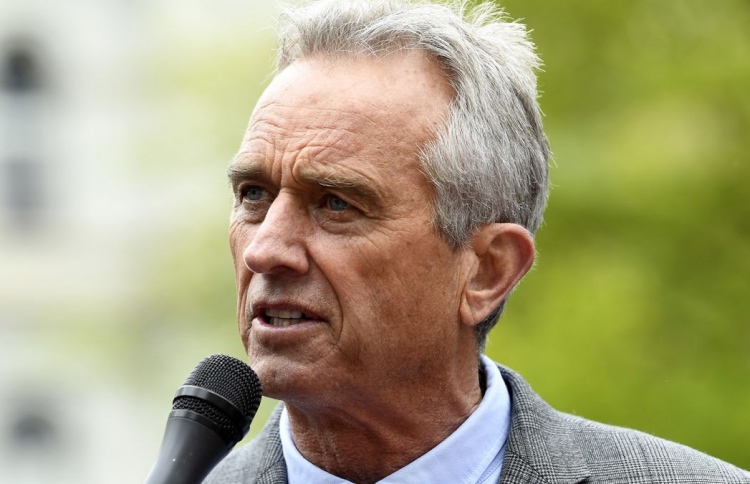 ވެކްސިނާ ބެހޭ ދޮގު ފަތުރާތީ އިންސްޓަގްރާމުން ބޭރުކޮށްފި