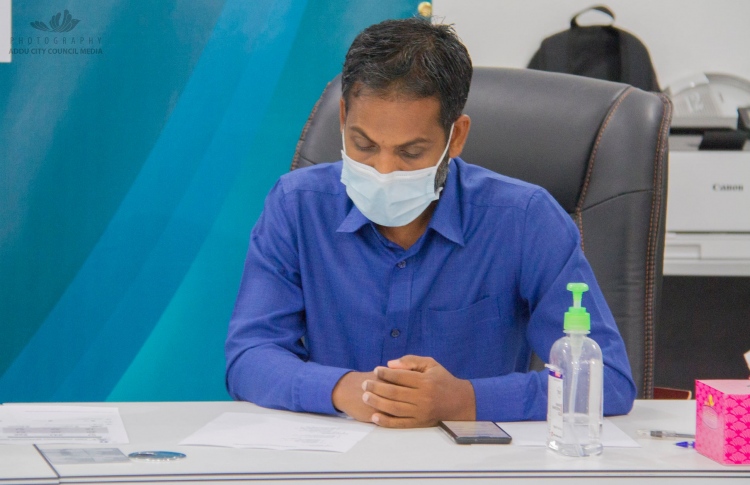 އައްޑޫގައި ވެކްސިންދޭ އަދަދު 1،000އަށް އިތުރުކުރަނީ