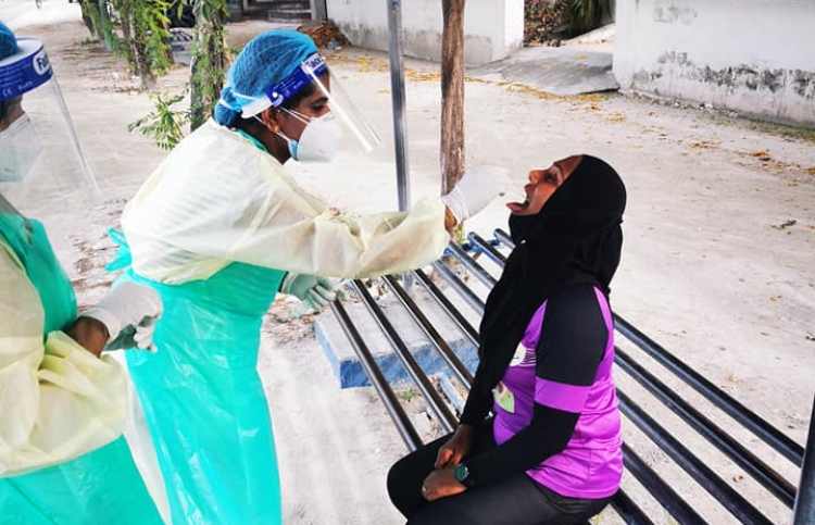 އާ އަހަރާއެކު އައްޑޫގައި ކޮވިޑް ކޭސްތައް މައްޗަށް