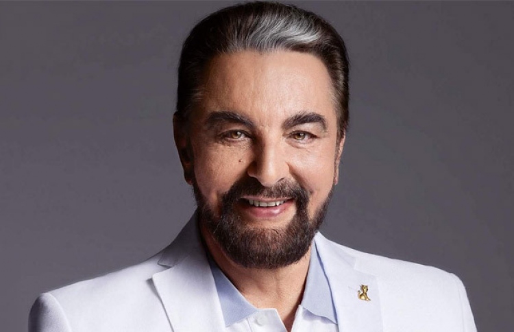 ކަބީރް ބޭދީ.