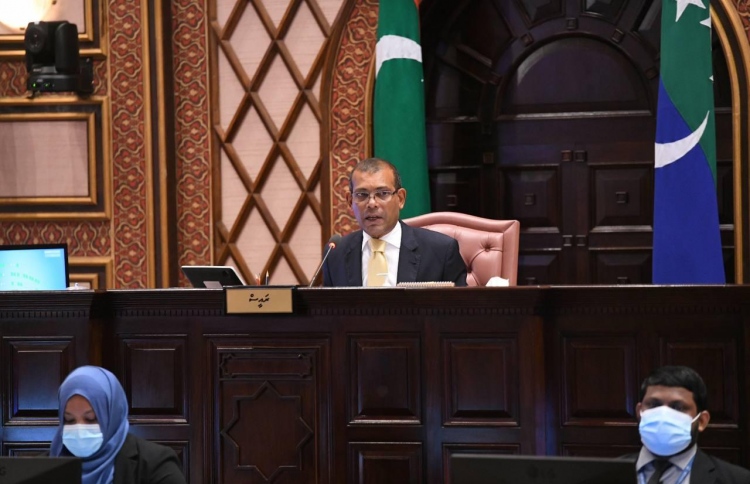 ވެންޓިލޭޓަރު މައްސަލާގައި ދެން އޮތީ ފިޔަވަޅު: ނަޝީދު