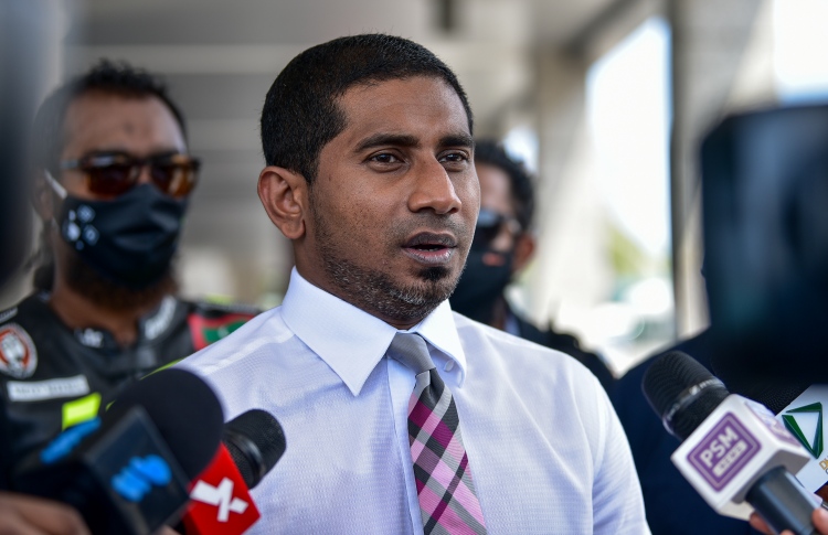 މަހްލޫފު، މަސައްކަތުން އެކަހެރިވުމަށް ރައީސް އަންގަވައިފި