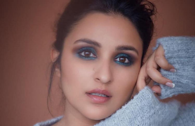 ބޮލީވުޑްގެ ޚަބަރުތައް ކުރުކޮށް