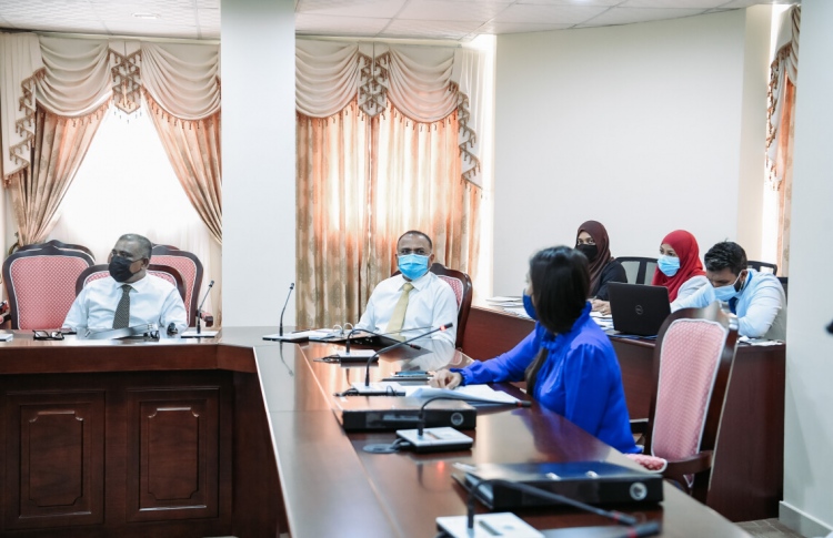 ބްރޯޑްކޮމަށް ނަން ފާސްކުރީ ލަފައާ ޚިލާފަށް: ހުސައިން