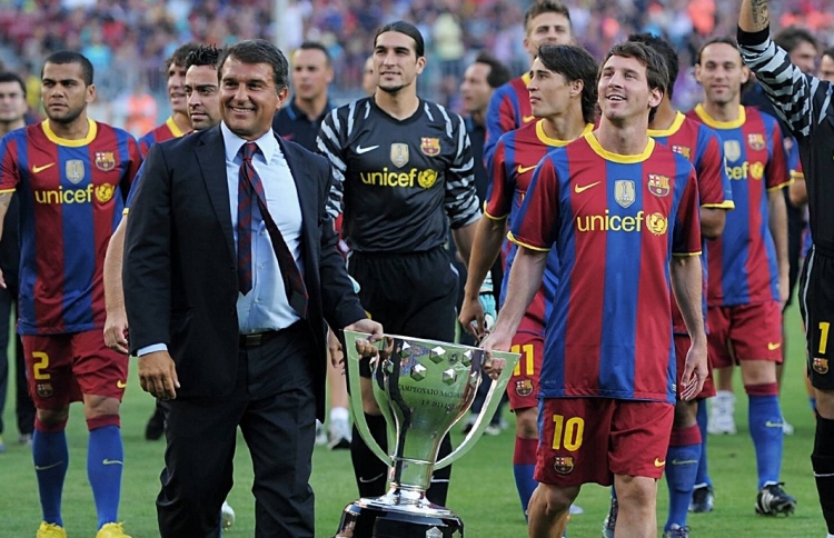 "އަހަރެން ރައީސަކަށް ހޮވައިފިނަމަ މެސީ މަޑުކުރާނެ"