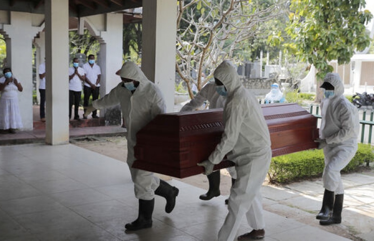 ކޮވިޑްގައި މަރުވި މީހަކު ފުރަތަމަ ފަހަރަށް ވަޅުލައިފި