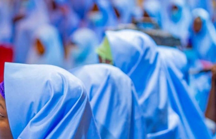 ނައިޖީރިއާ އިން ވަގަށް ނެގި ސްކޫލް ކުދިންގެ ވާހަކަ