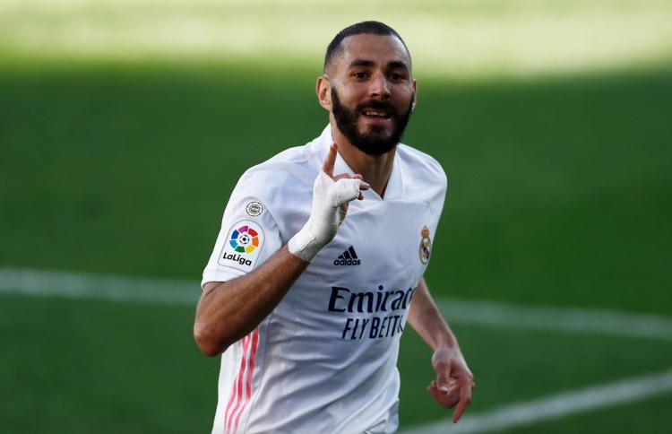 ބެންޒެމާގެ ގޯލުން ރެއާލް ސަލާމަތްވެއްޖެ