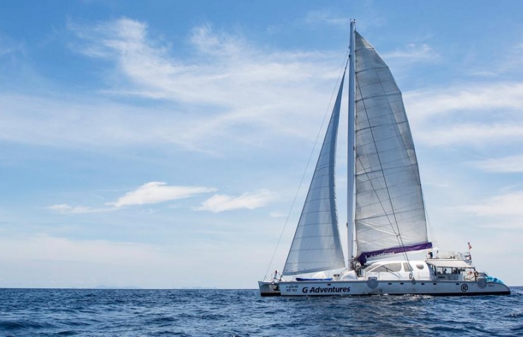 ތައިލެންޑަށް ދާ މީހުން ޔޮޓްގައި ކަރަންޓީނުކުރަނީ