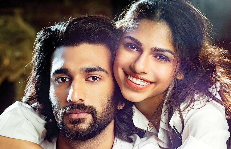 މީޒާނާއި ޝަރުމިން.