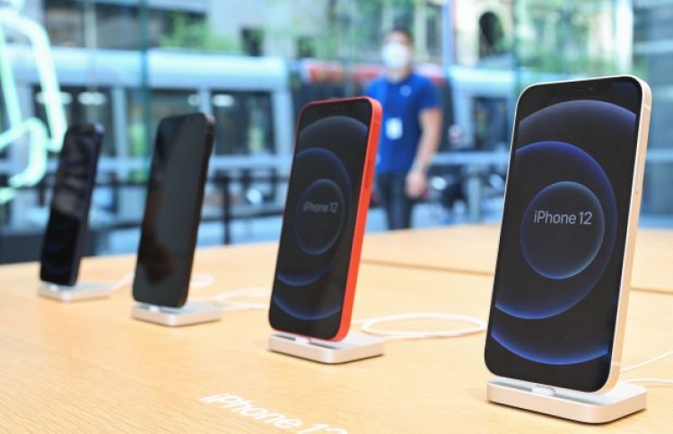 އިންޑިއާގައި އައިފޯން 12 އުފައްދަން ފަށައިފި