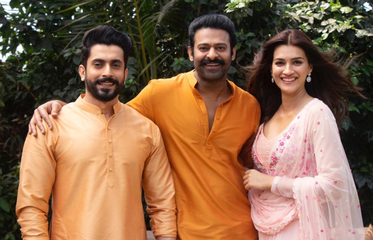 ބޮލީވުޑްގެ ޚަބަރުތައް ކުރުކޮށް