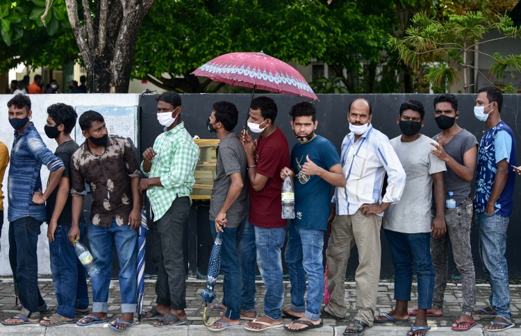 10،500އަށް ވުރެ ގިނަަ މީހުން ދެވަނަ ޑޯޒް ޖަހައިފި