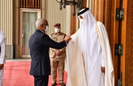 Qatari Amir greeting President Solih. PHOTO: PRESIDENTS OFFICE