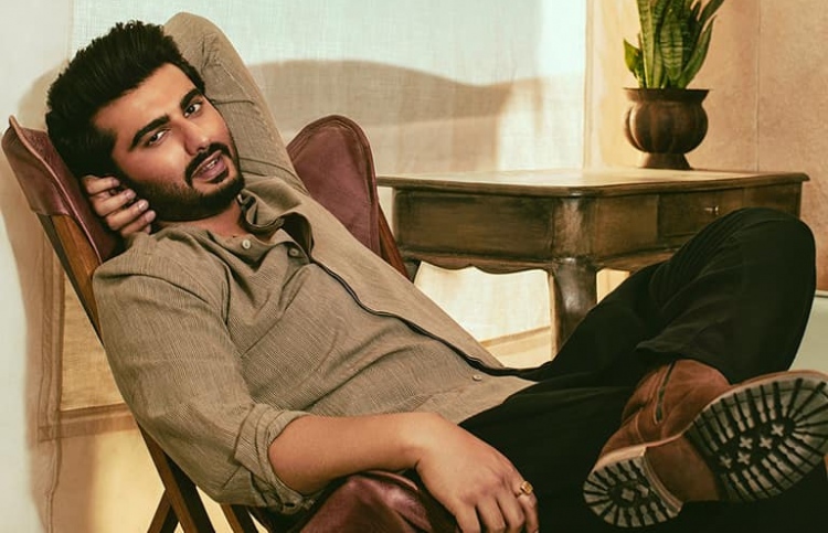 އޭކް ވިލަން ރިޓާންސް: އަރުޖުން ބޭނުންވާކަހަލަ ފިލްމެއް