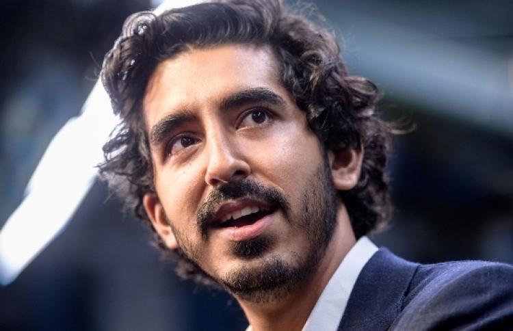 ދޭވް ޕަޓޭލްގެ ފުރަތަމަ ޑައިރެކްޝަން އަންނަ އަހަރު