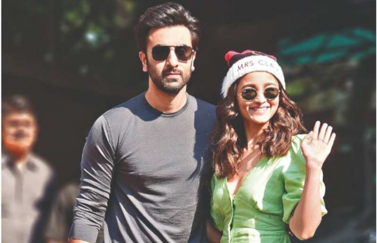 "ބުރައްމަސްތުރާ" ނޮވެމްބަރު ނުވަތަ ޑިސެމްބަރުގައި