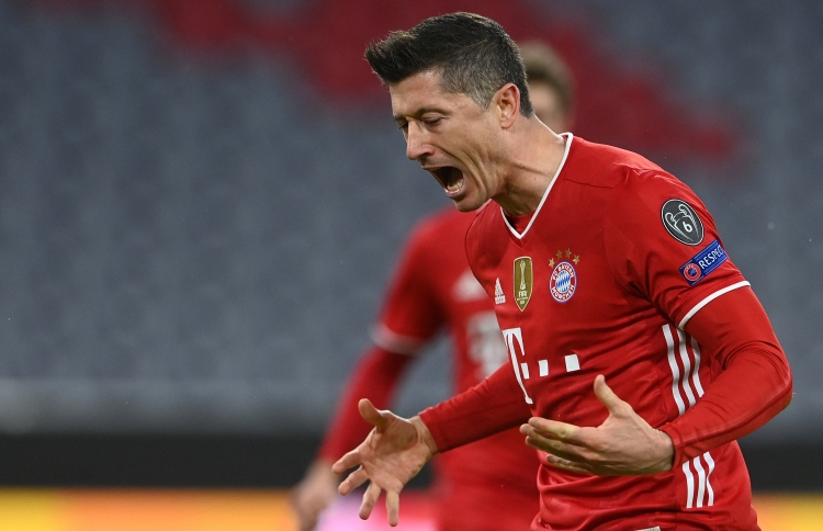 ލެވަންޑޯސްކީގެ ހެޓްރިކާ އެކު ބަޔާން ލީޑުފުޅާކޮށްފި