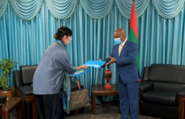 Newly appointed UNICEF Representative presents letter of appointment to Foreign Minister Shahid. PHOTO: FOREIGN MINISTRY
