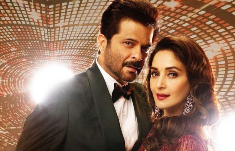 އަނިލް އަދިވެސް މަދޫރީއާ އެކު މަސައްކަތްކުރަން ބޭނުން