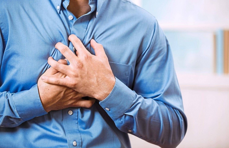 ވަގަށް ނެގުނު ފައިސާ ގިނަކަމުން ހާޓްއެޓޭކެއް ޖެހިއްޖެ