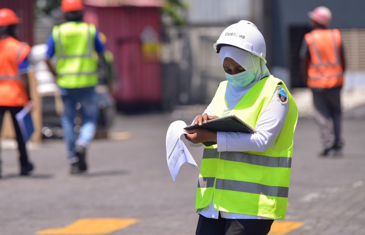 ޑިއުޓީ މާފުވާ މިންވަރު 10،000ރ. އަށް މަތިކޮށްފި