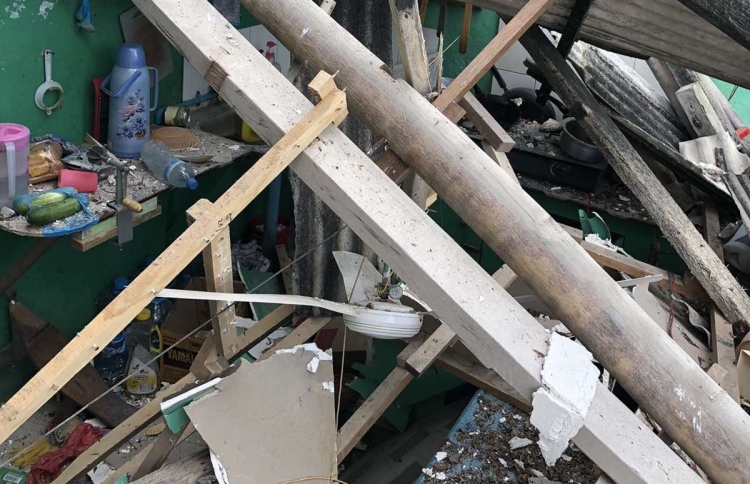 ގޭސް ފުޅިއެއް ގޮވައި ދެ އަންހެނަކު ފިހިއްޖެ