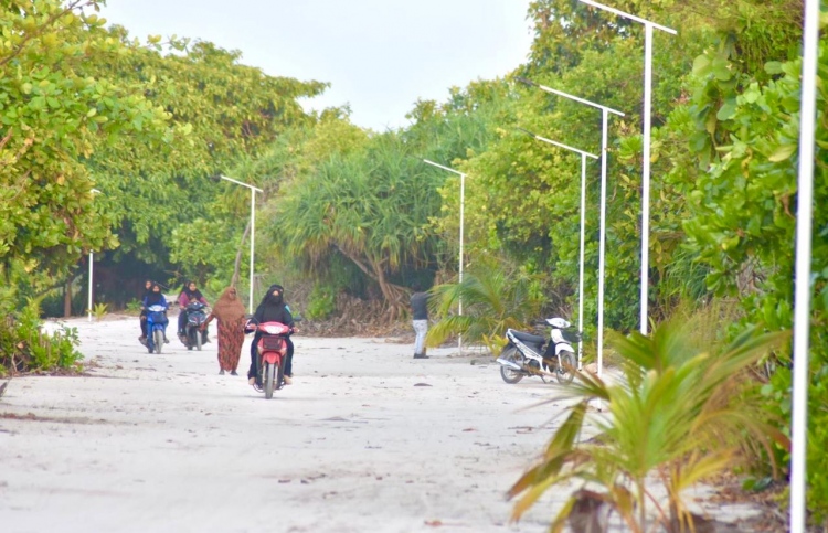 ޓޫރިޒަމަށް ގޮއިދޫން 275،000 އަކަފޫޓުގެ ބިން ދެނީ