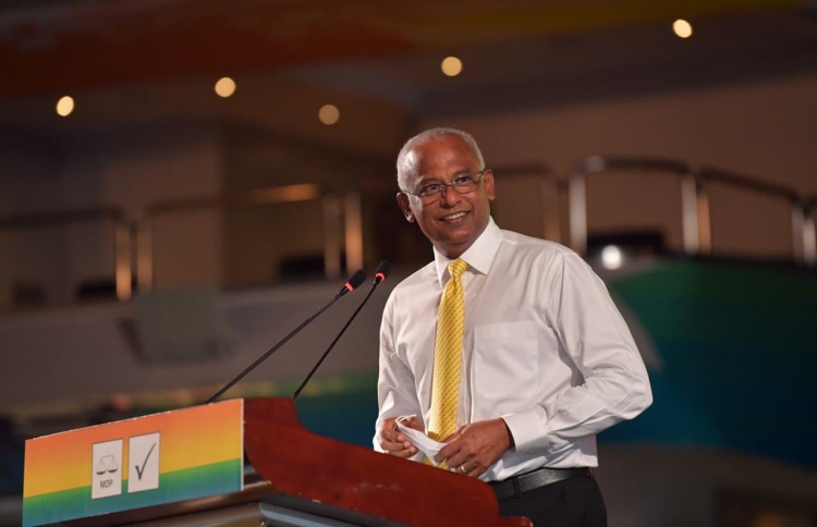 "ތަރައްގީގެ ވާހަކަ ދައްކަން ފަށާނީ ގައިންތާހިރުވެގެން"