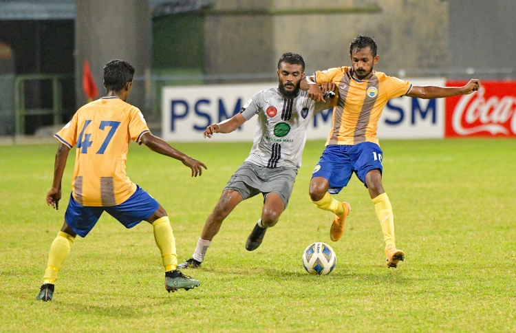 ސަސް ބަލިކޮށް ވެލެންސިއާ އިން ފަރަގު ކުޑަކޮށްފި