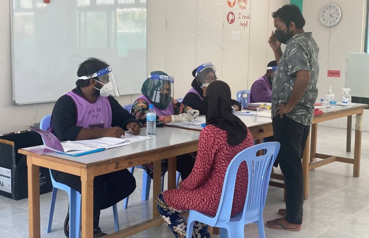 ވޯޓުލާނެ ކަމަށް ލަފާކުރެވެނީ 38-40 ޕަސެންޓް މީހުން