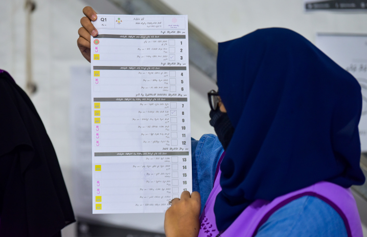 ބައި-އިލެކްޝަން ދެން ބާއްވާނީ އަހަރަކު ދެ ފަހަރު