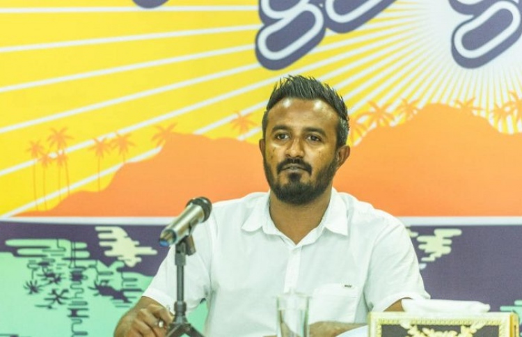 ކުޅުދުއްފުށީގެ ފުރަތަމަ މޭޔަރަކަށް އާތިފްް