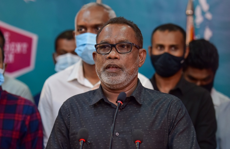 އަދުރޭއާ ދެކޮޅަށް ހެކި ހޯދި ގޮތުން އޭނާ ސަލާމަތްވެއްޖެ