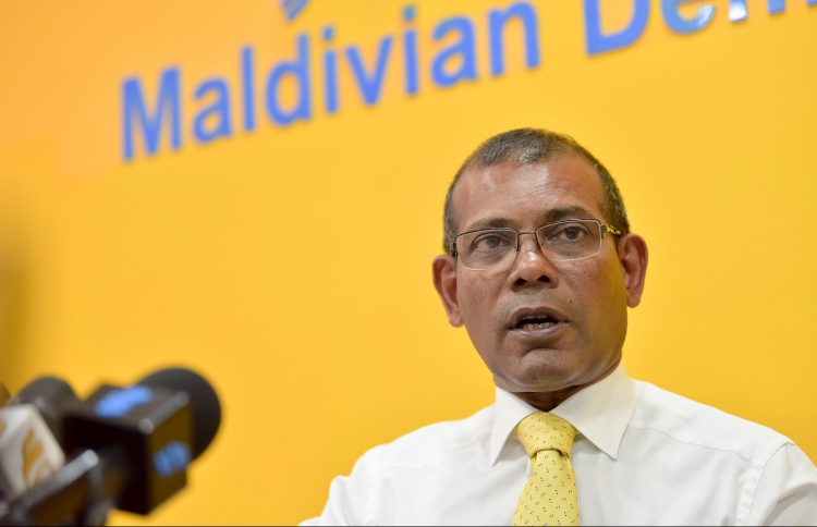 މެމްބަރުން ވަކިކުރަން އުޅެނީ މުޅިން ގޯސްކޮށް: ނަޝީދު