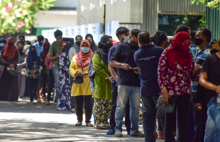 ވެކްސިން ނެތިގެން، 92،000 މީހުން ދެވަނަ ޑޯޒް ނުޖެހިފައި