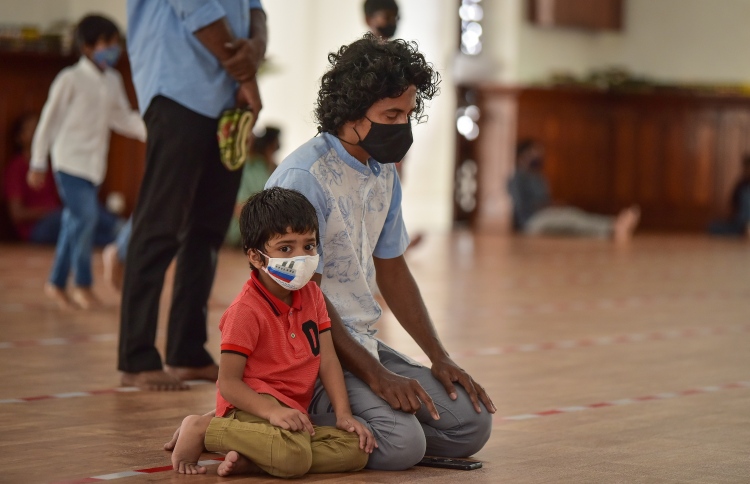 "ޖަމާއަތުގައި ނަމާދުކުރަން ދެ ދުވަސްތެރޭ ފެށޭވަރުވާނެ"