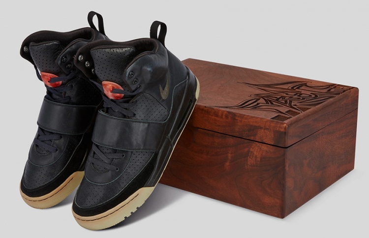 ކަންޔޭގެ ބޫޓެއް މިލިއަން ޑޮލަރަށް ވިއްކާލަނީ