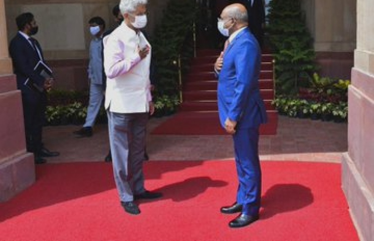 އިންޑިއާގެ ފޮރިން މިނިސްޓަރު އައްޑު އަށް