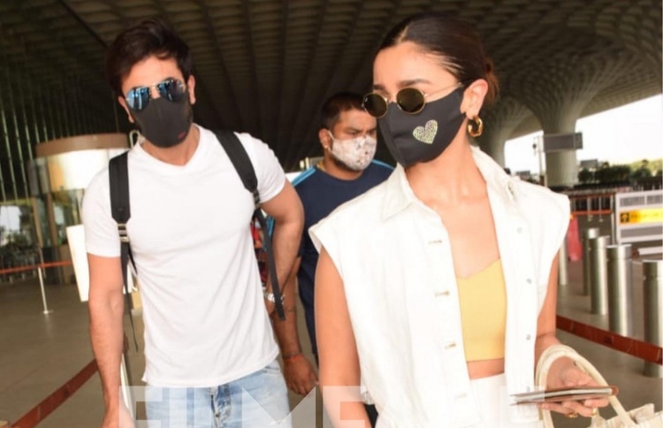 ކޮވިޑުން ރަނގަޅުވެ އާލިއާ އާއި ރަންބީރް ރާއްޖެ އަށް