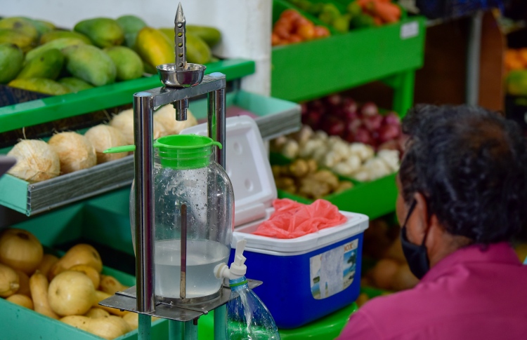 މާރުކޭޓުގައި އެންމެންގެ ސަމާލުކަން ކުރުނބާ މެޝިނަކަށް