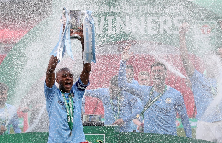 ސިޓީން ލީގު ކަޕް އުފުލާލައި، ރެކޯޑާ ހަމަކޮށްފި