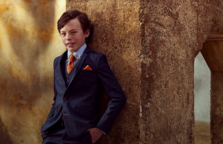 އުމުރުން 12، ހައި ސްކޫލާއި ކޮލެޖުން ގްރެޖްއޭޓްވަނީ