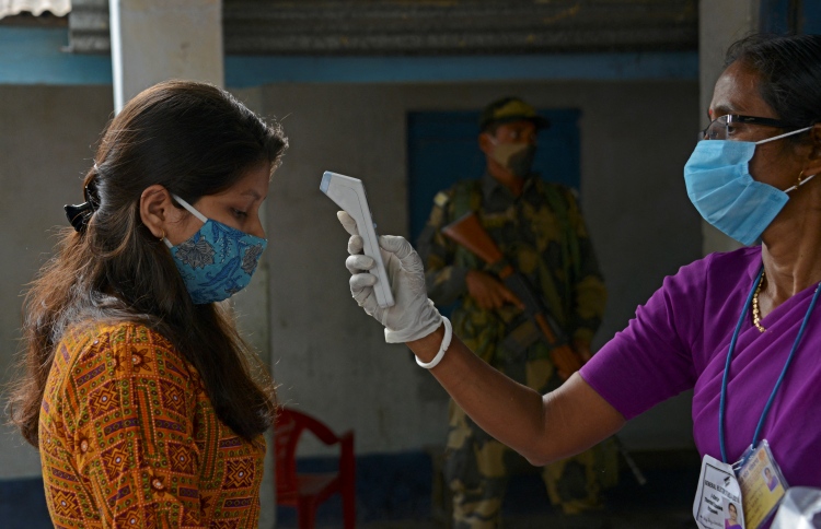 ރެކޯޑް އަދަދުން ޕޮޒިޓިވްވިޔަސް އިންތިޚާބު ބާއްވައިފި